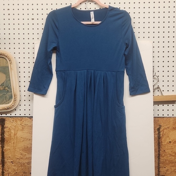 Zenana Outfitters Dresses & Skirts - Zenana Premium long sleeve dress teal NWOT